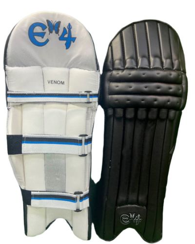 E4 Venom Black Batting Pad