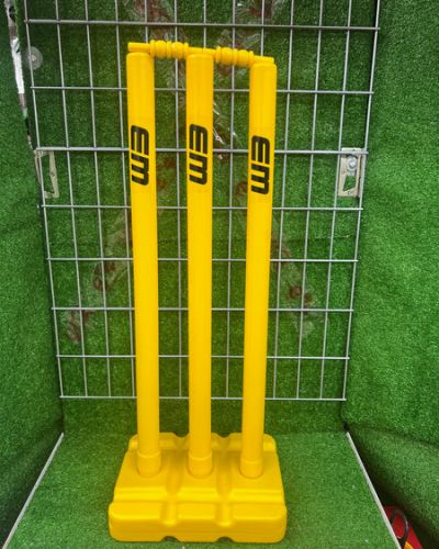 EM Plastic Stumps with Plastic Base