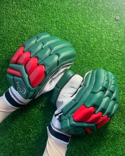 E4 Players 2023 Green and Red Batting Gloves