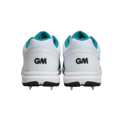 GM Cricket Shoes – Designed for Agility and Speed